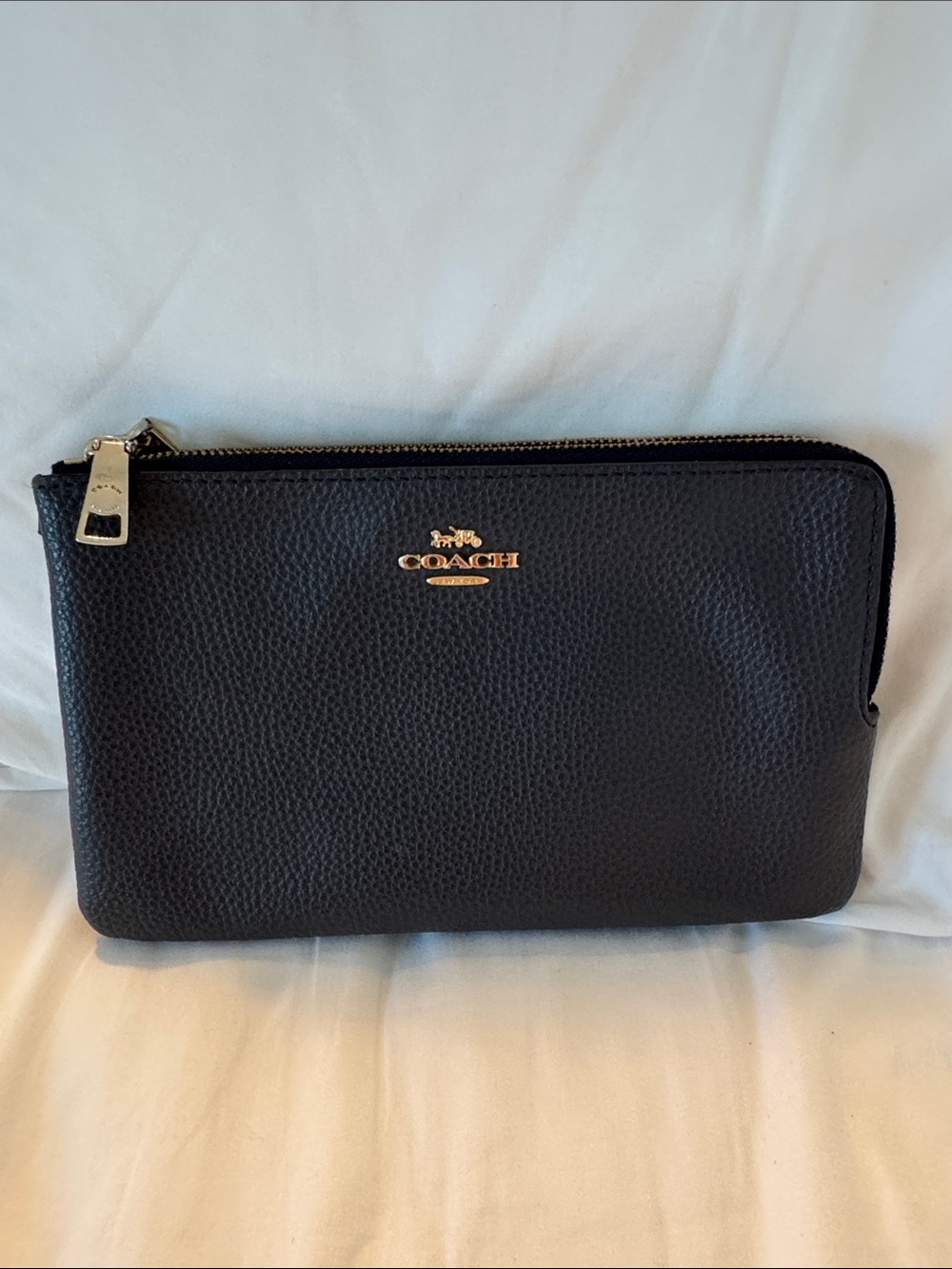 Coach midnight blue pebbled leather double zip wristlet wallet no strap